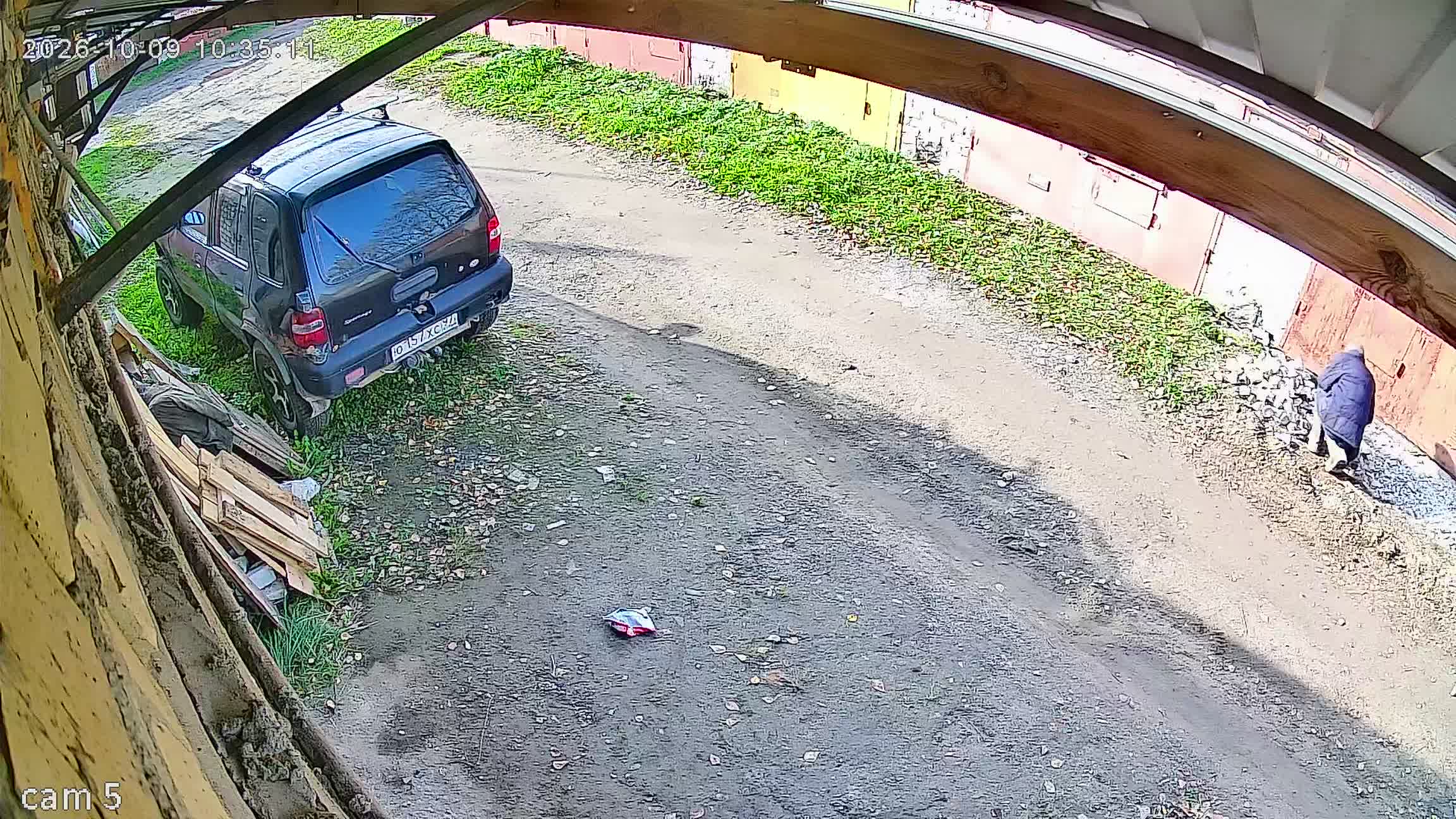 Камера 1 — 09.10.2026 07:35:11