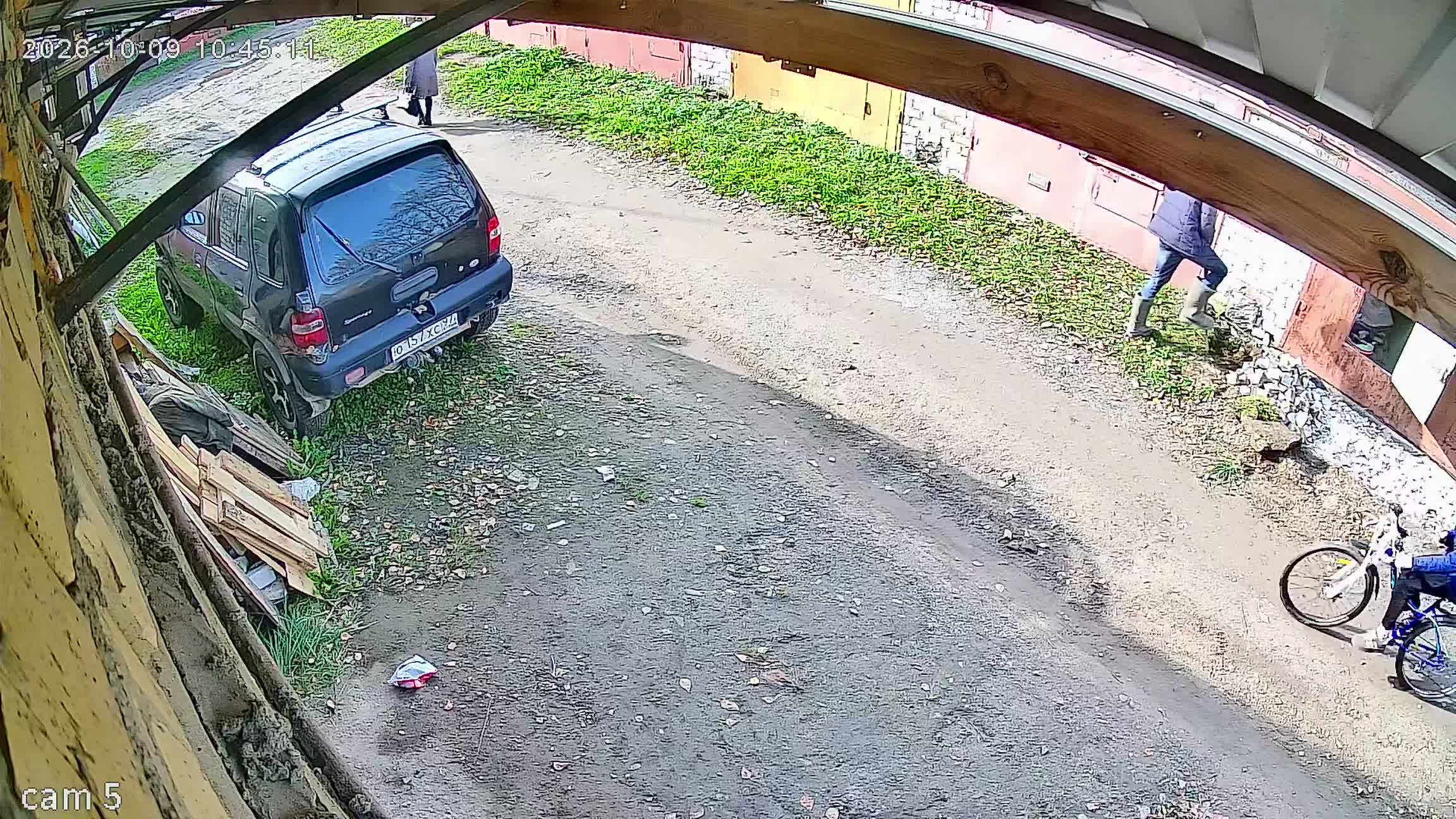 Камера 1 — 09.10.2026 07:45:10