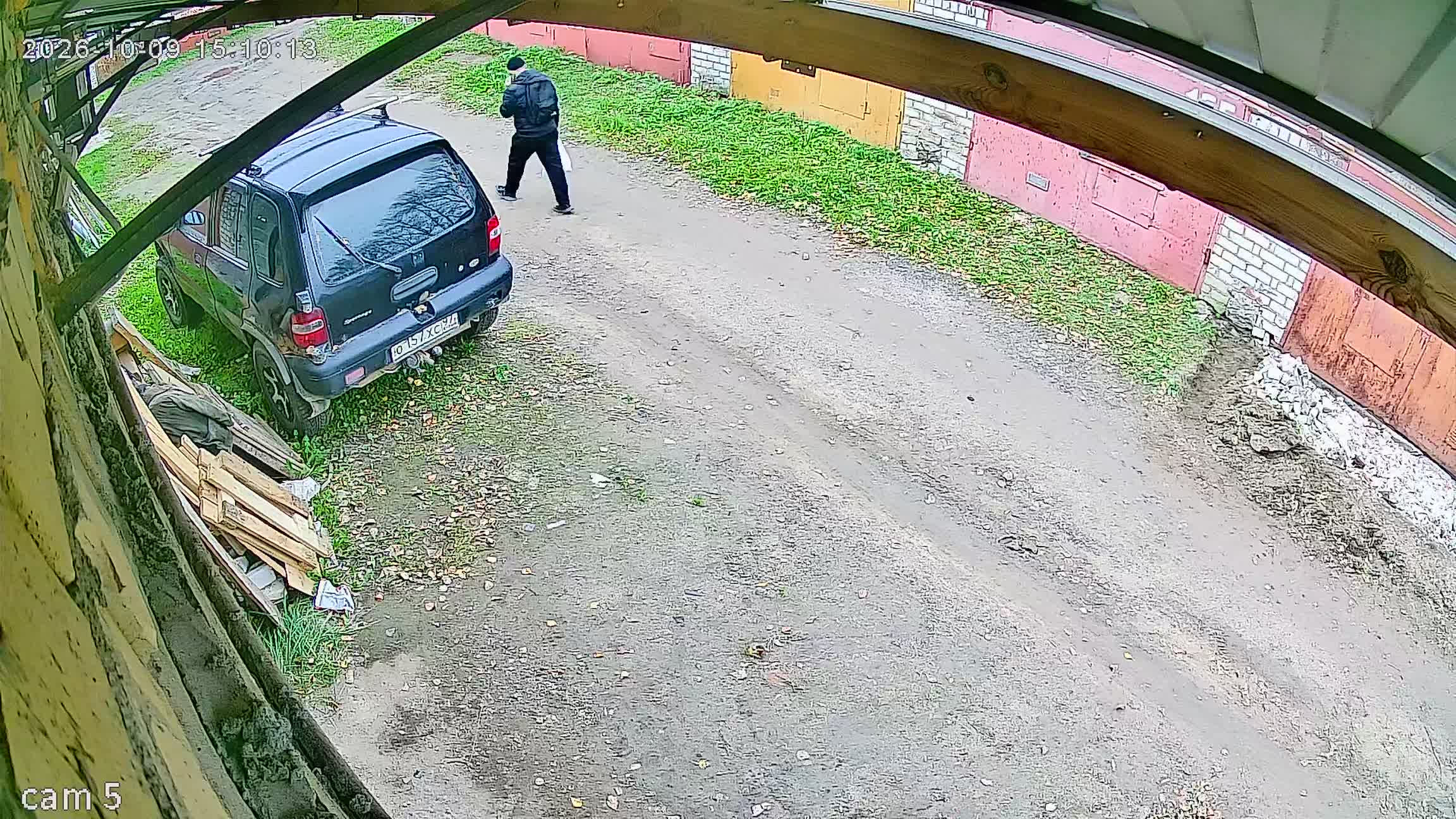 Камера 1 — 09.10.2026 12:10:11