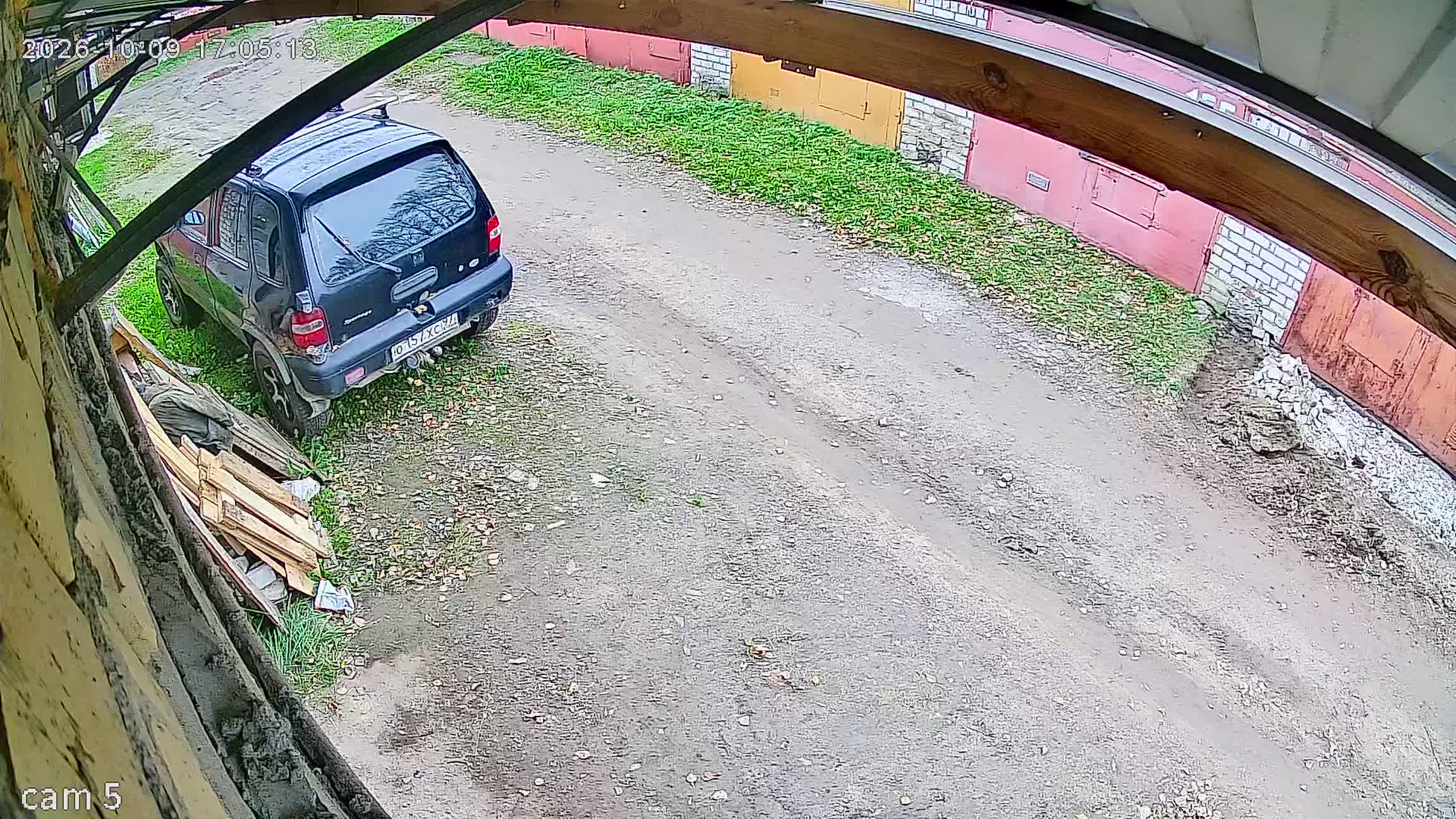 Камера 1 — 09.10.2026 14:05:11