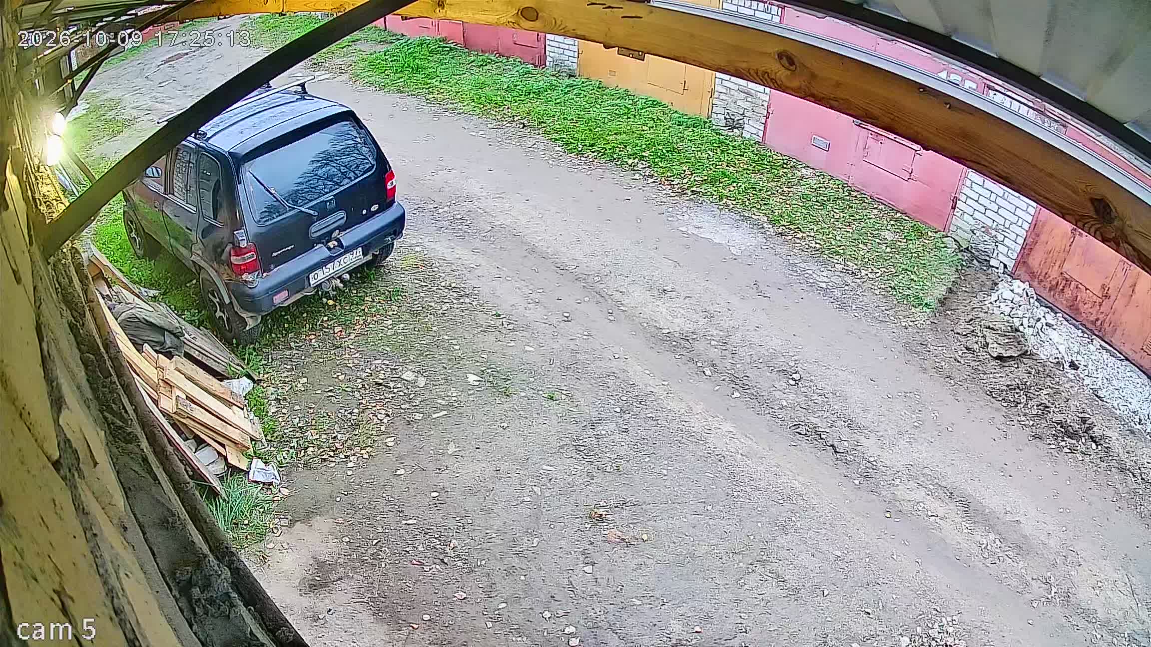Камера 1 — 09.10.2026 14:25:11