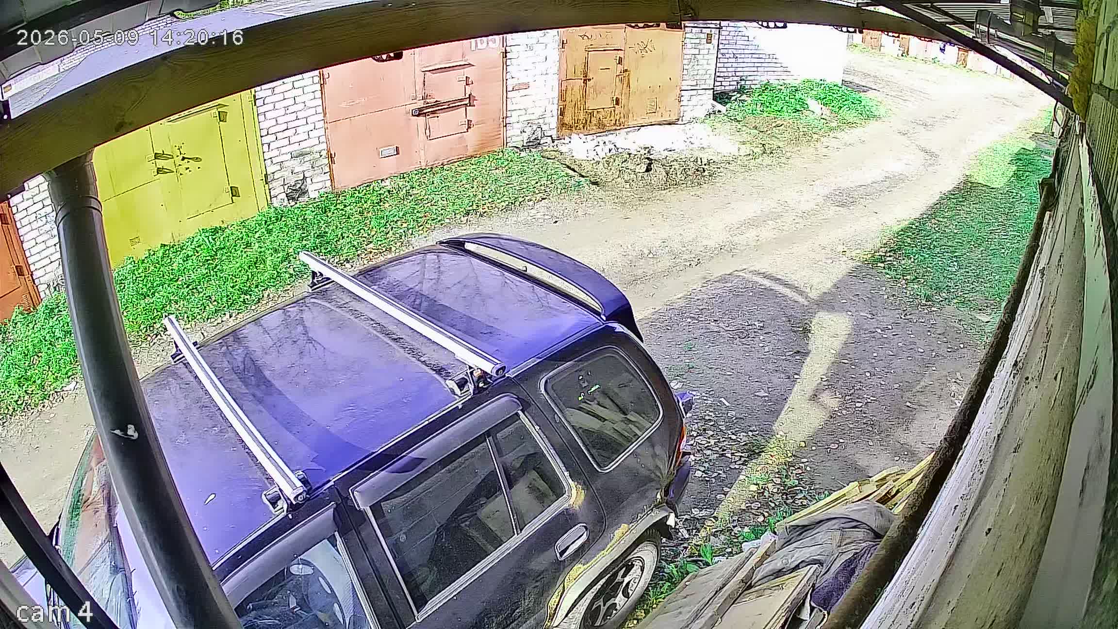 Камера 2 — 09.10.2026 08:20:15